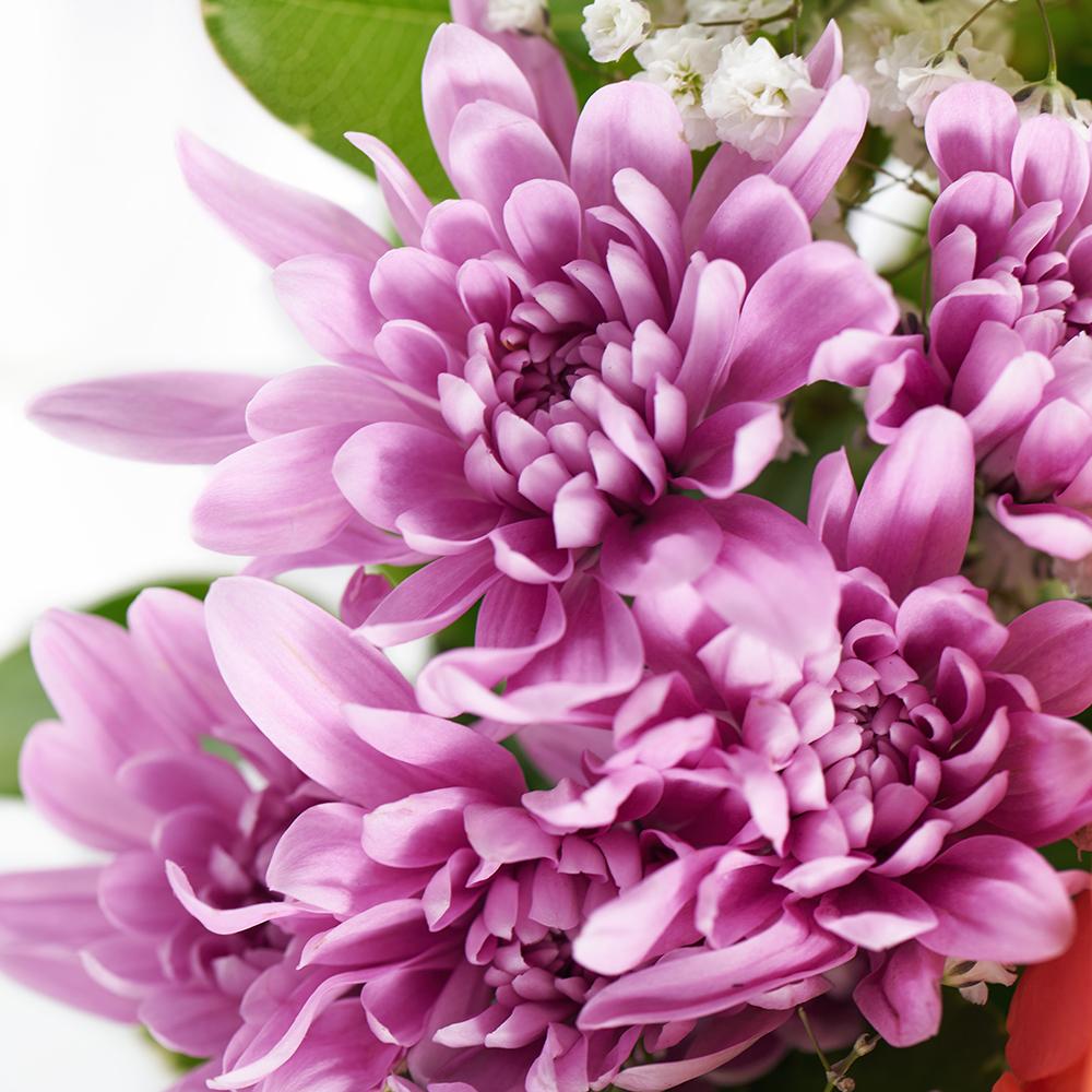Beautifully Fragrant Flowers & Champagne Gift - New Jersey Flower Delivery - New Jersey Blooms