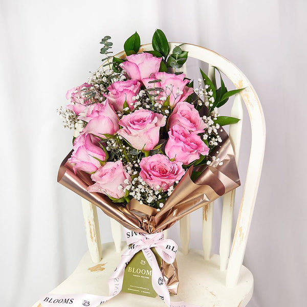 Mother's Day 12 Stem Pink Rose Bouquet – Mother's Day Gifts