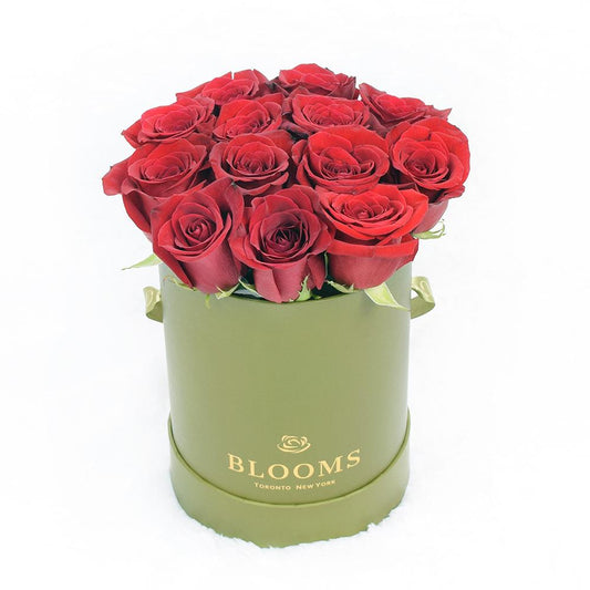 Red Rose & Spring Green Gift Box, gorgeous selection of red roses gathered together in a Blooms tall green hat box, Flower Gifts from Blooms New Jersey - Same Day New Jersey Delivery.