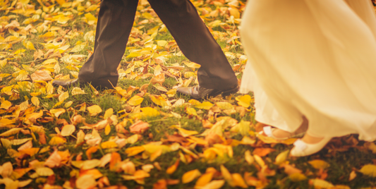 Best Flowers to Incorporate Into a Fall Wedding