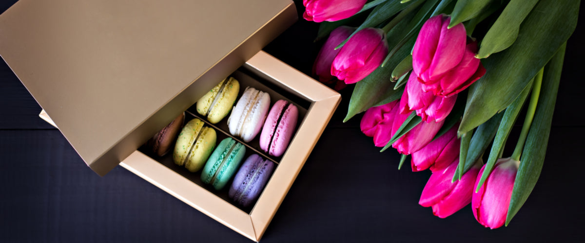 Macarons & Blooms – Same Day Flower Delivery Las Vegas & Henderson/  Envelove Beyond Gifts™