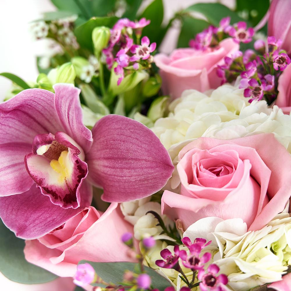Pink Star Luxury Lily & Hydrangea Bouquet - Flowers By Diamonds Treasures
