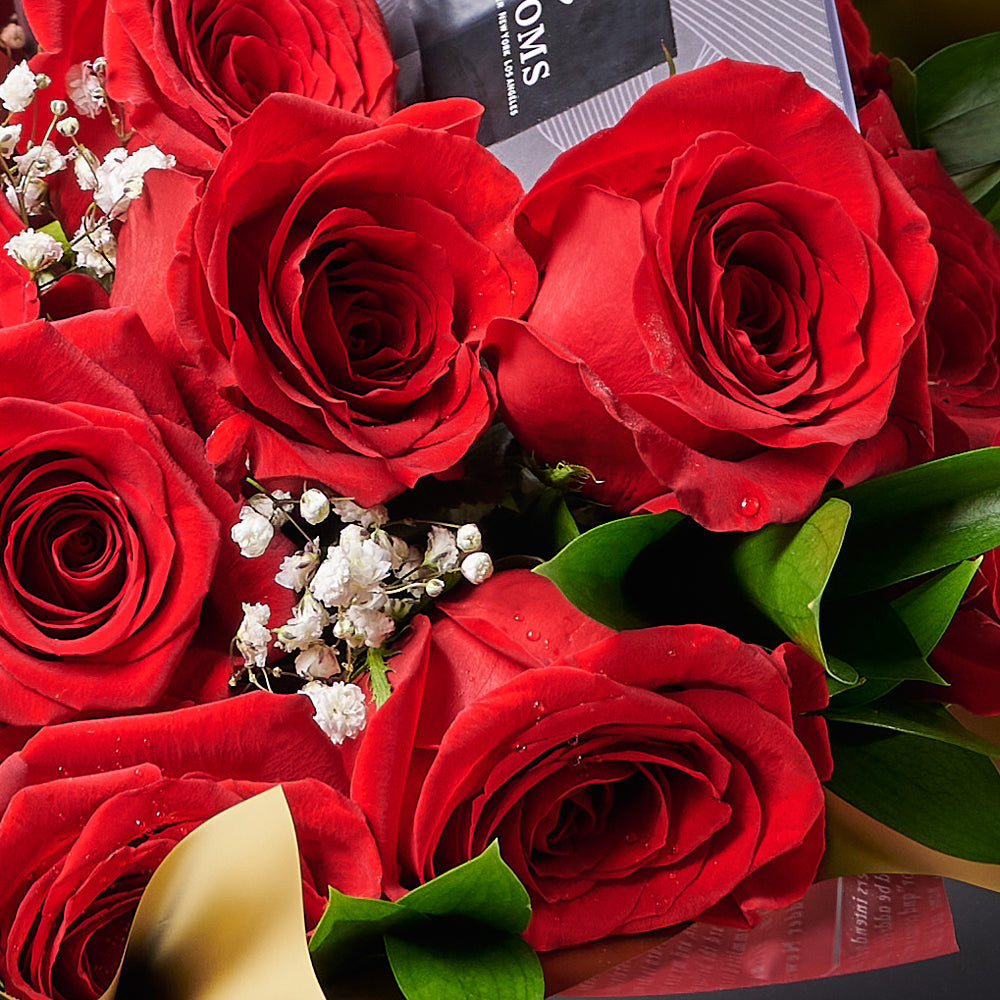 Valentine's Day 12 Stem Red Rose Bouquet With Designer Box